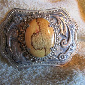 Raised Design Silver Belt Buckle W/Mounted Stone